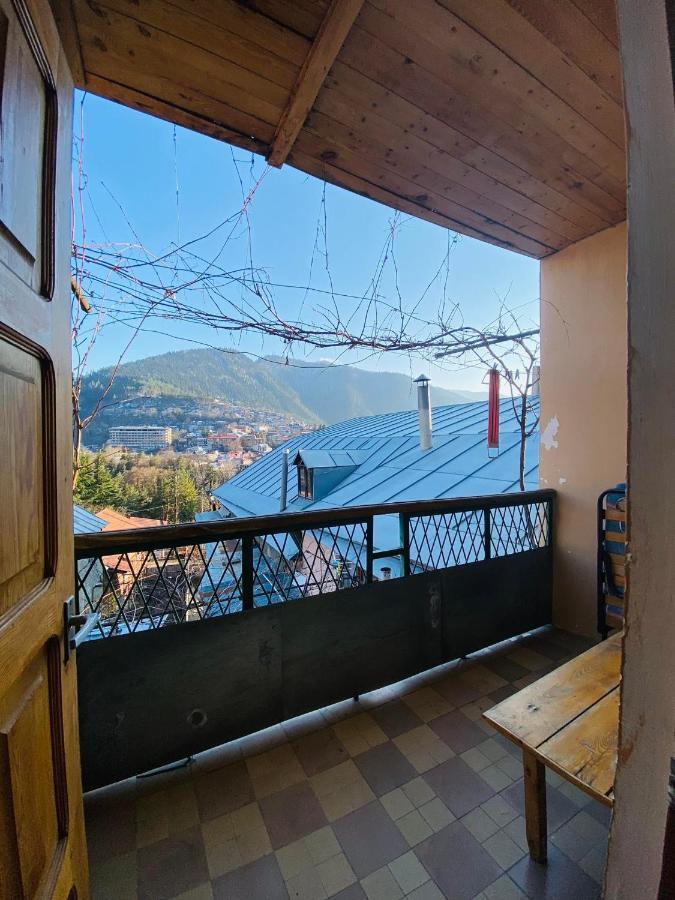 Guest House Khatuna Borjomi Bagian luar foto