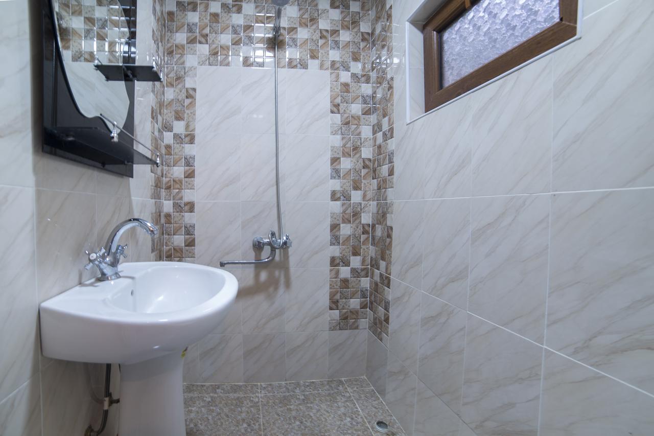 Guest House Khatuna Borjomi Bagian luar foto